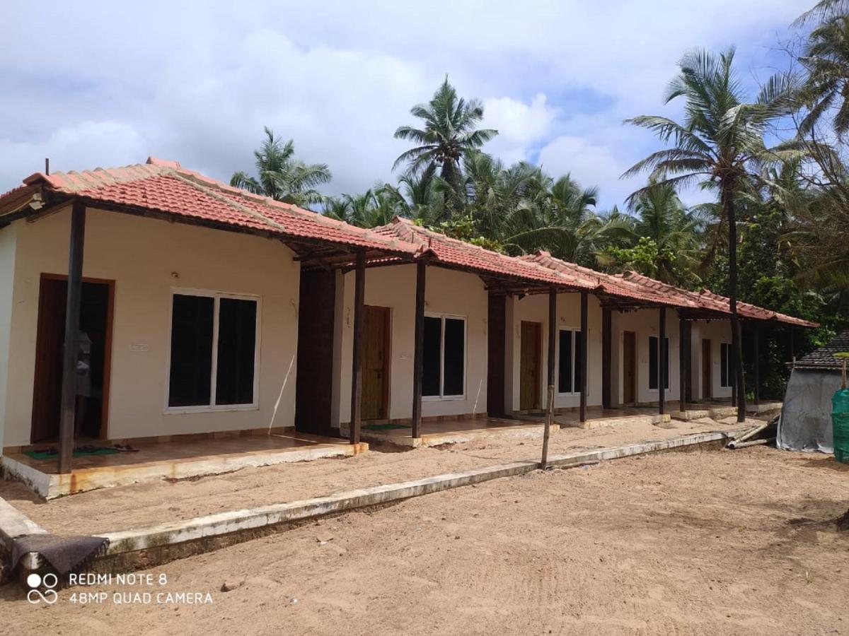 Trippr Gokarna - Beach Hostel Exterior photo