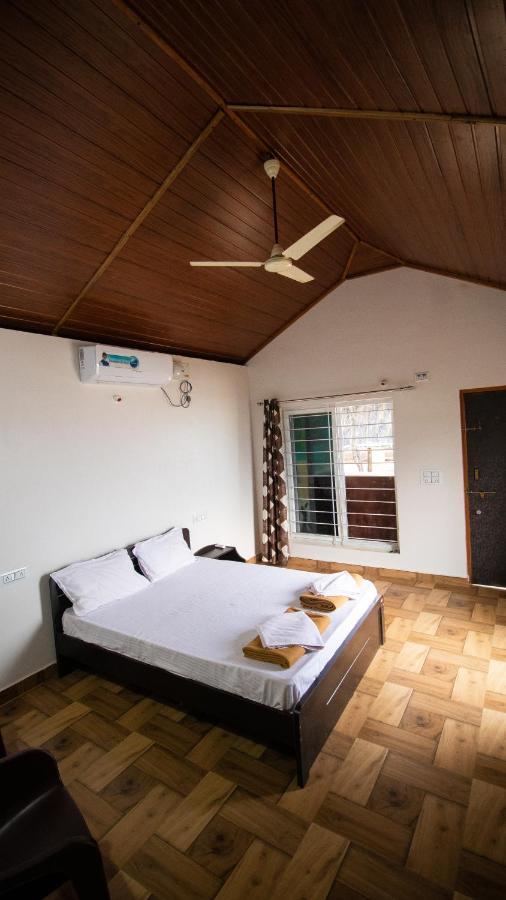 Trippr Gokarna - Beach Hostel Exterior photo