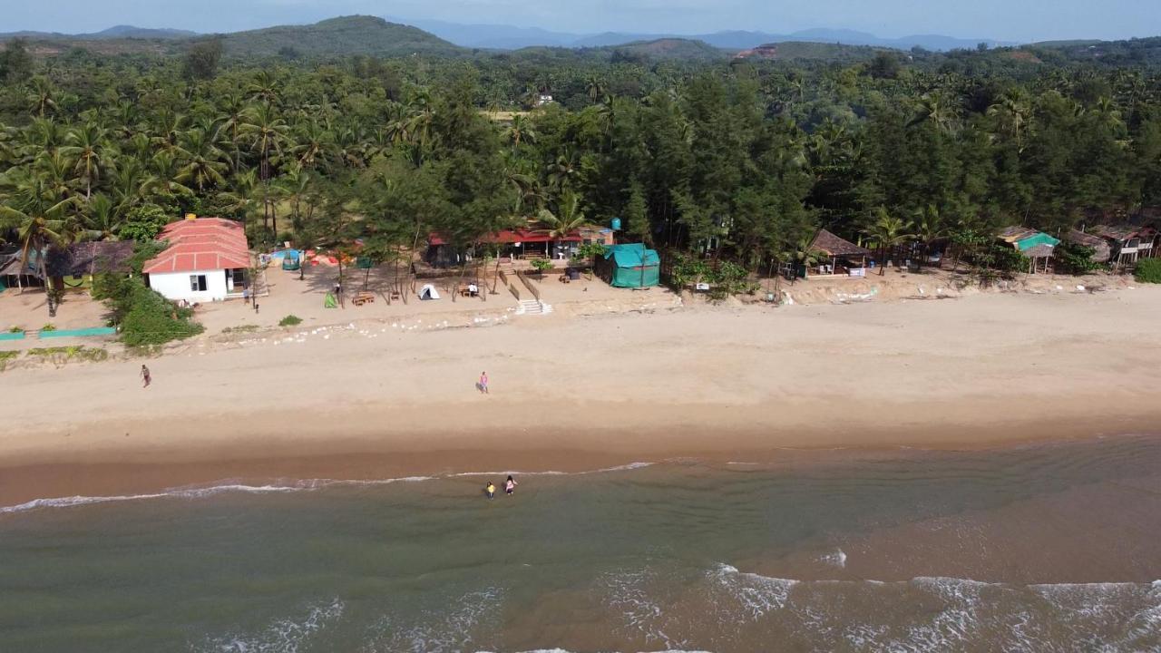 Trippr Gokarna - Beach Hostel Exterior photo