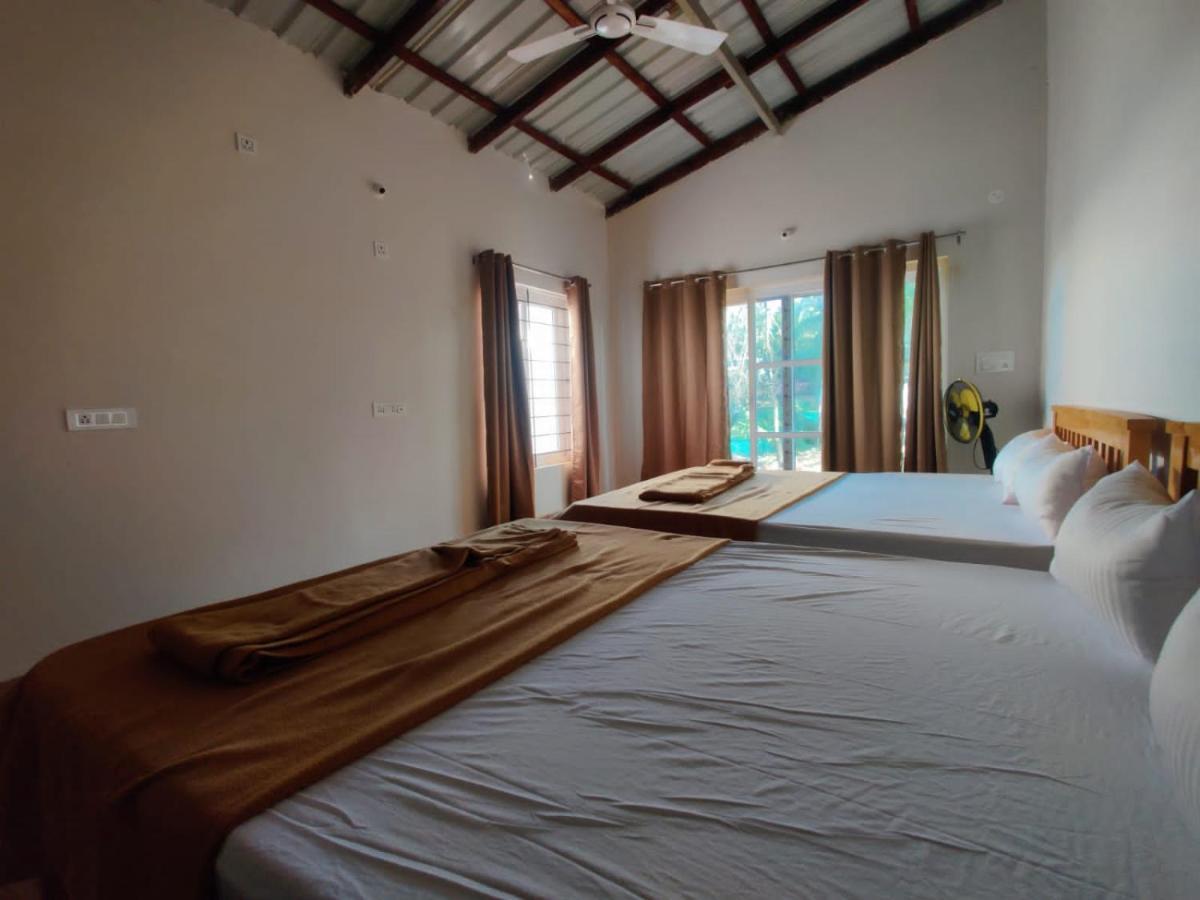 Trippr Gokarna - Beach Hostel Exterior photo